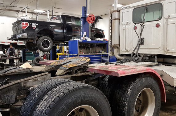 Centre du Camion Léger Lanaudière | Hino